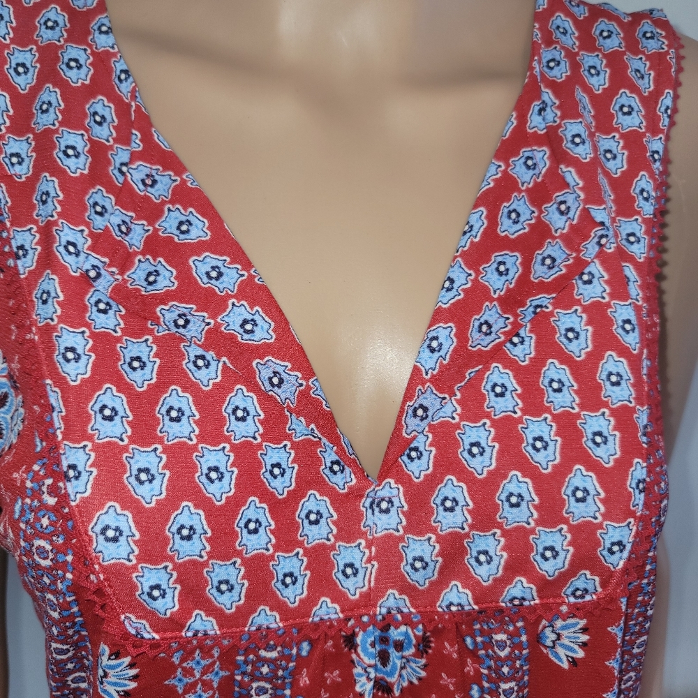 Dress - Picture 4 of 4